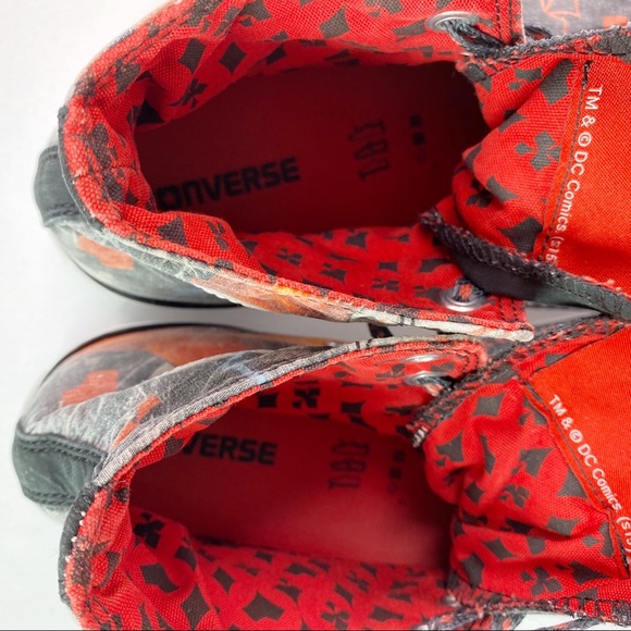 Converse Harley Quinn DC Comics Sneakers S… - Picture 10 of 11